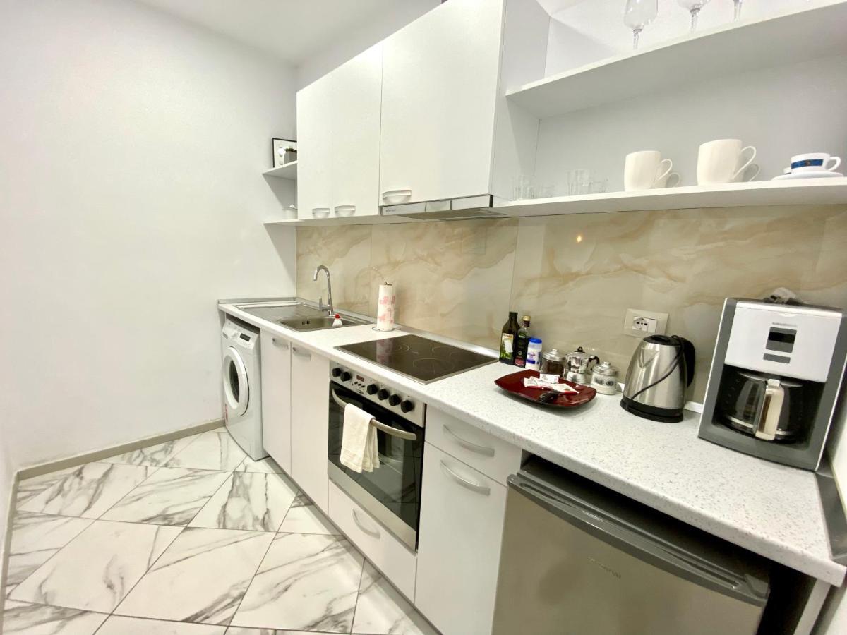 Tirana Experience, Authentic Stays In The Heart Of Old Тирана Екстериор снимка