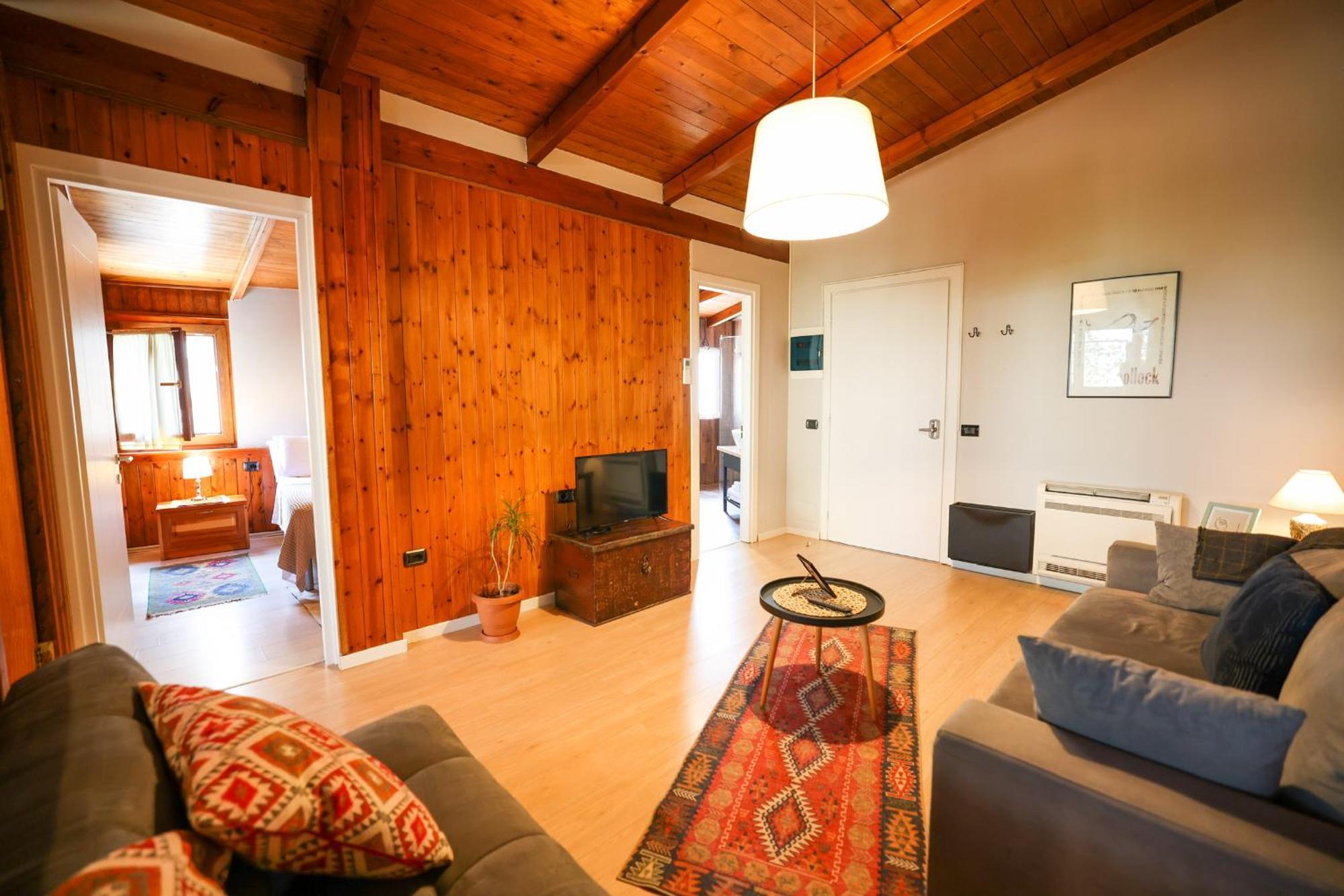 Tirana Experience, Authentic Stays In The Heart Of Old Тирана Екстериор снимка